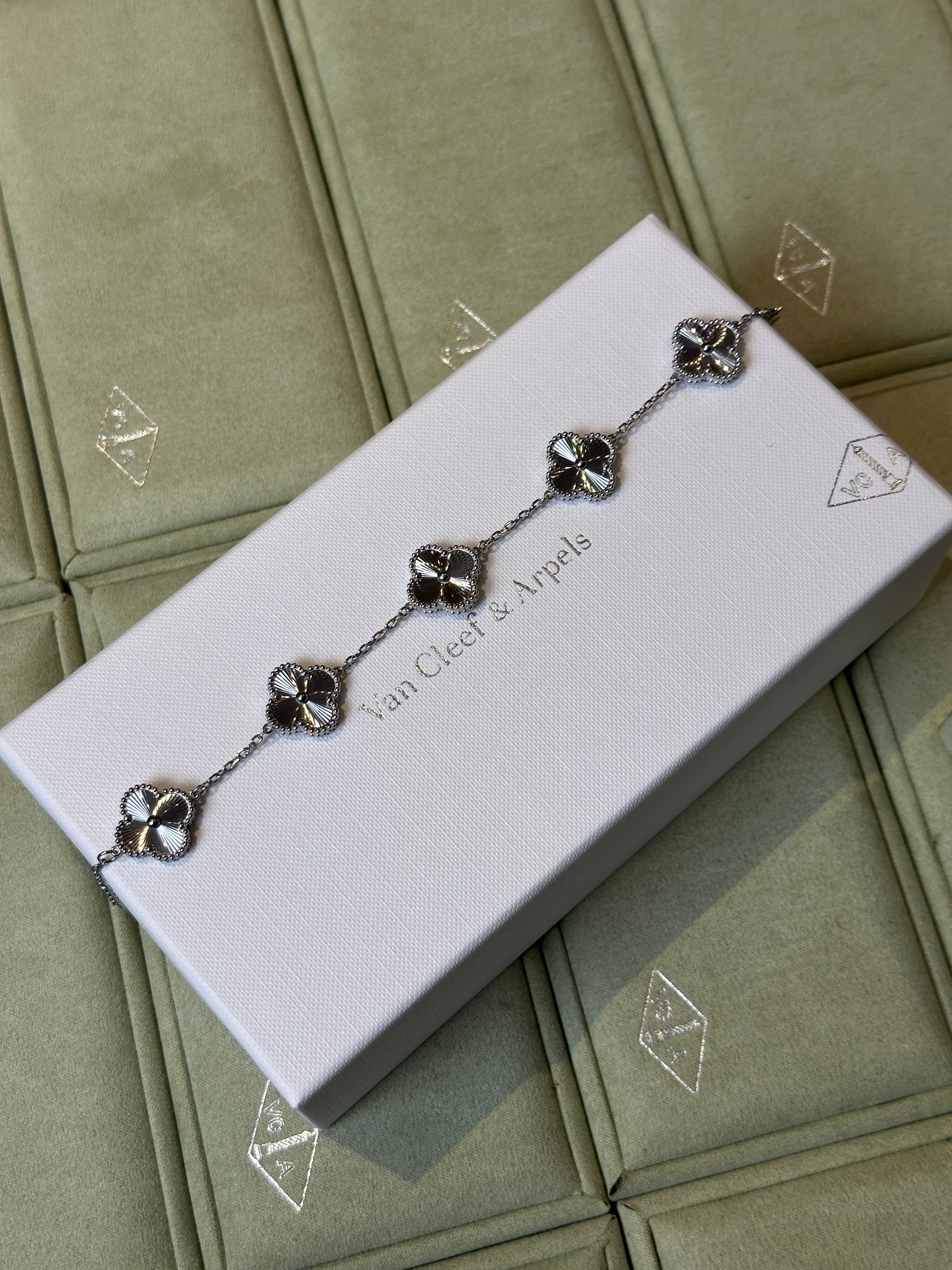 van cleef & arpels White Gold Guilloche Vintage Alhambra Bracelet 5 Motif