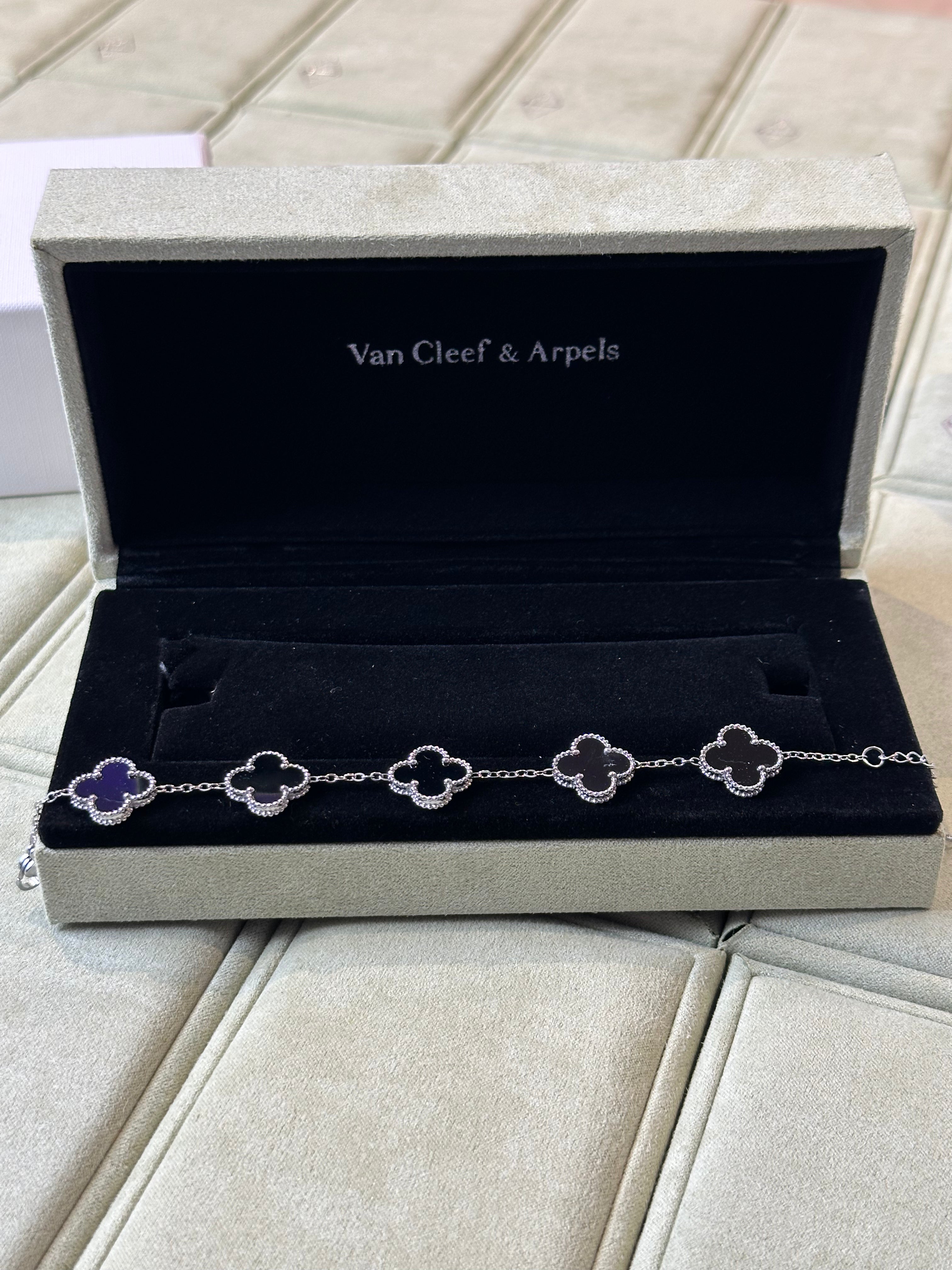 van cleef & arpels 18K  Black & silver Bracelet 5 Motif