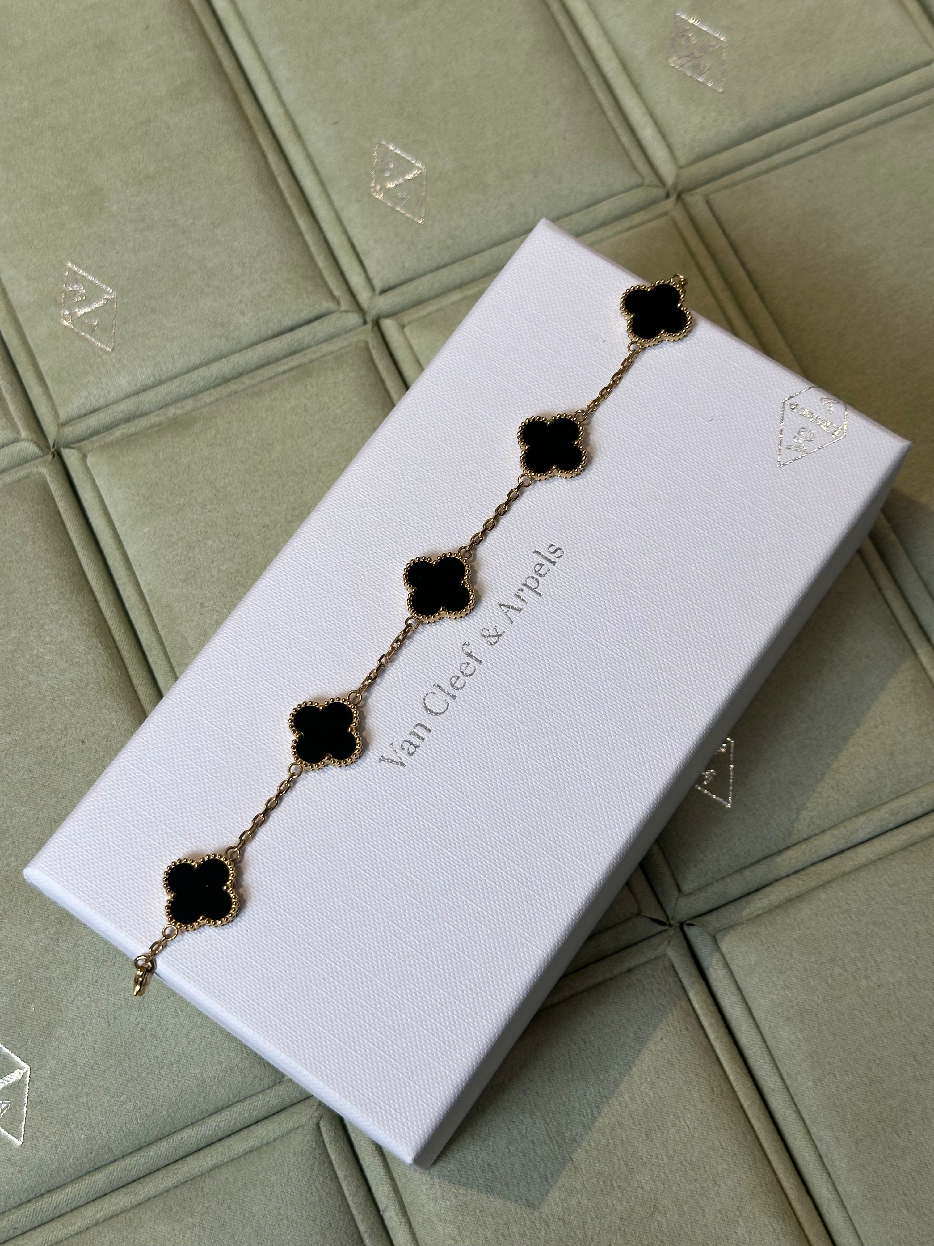 van cleef & arpels Black  Gold Guilloche Vintage Alhambra Bracelet 5 Motif