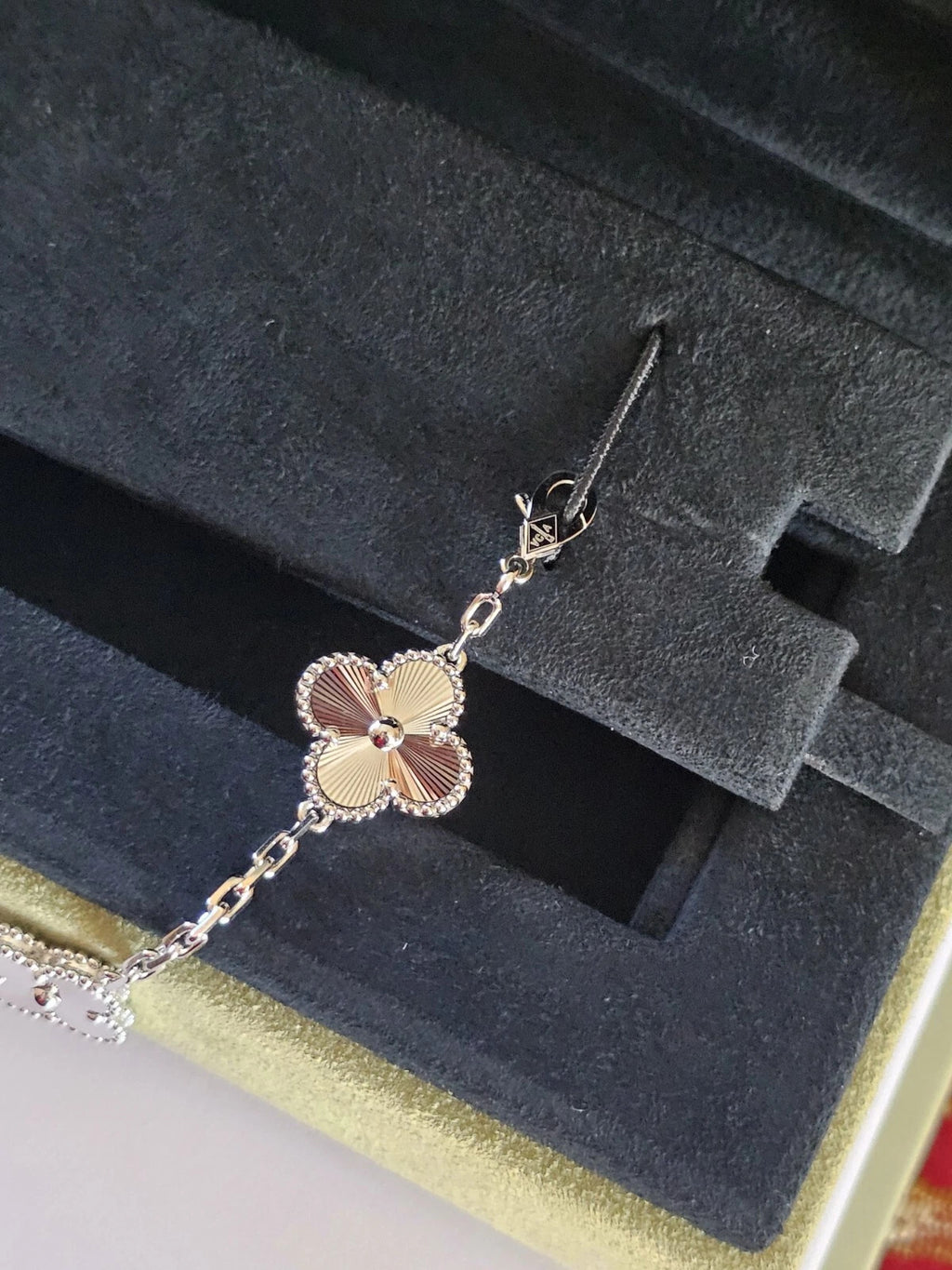 van cleef & arpels White Gold Guilloche Vintage Alhambra Bracelet 5 Motif